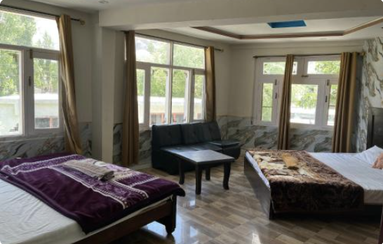 Guest room at Hotel Saspolo skardu